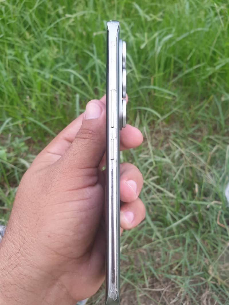 Tecno CAMON 50 pro 6