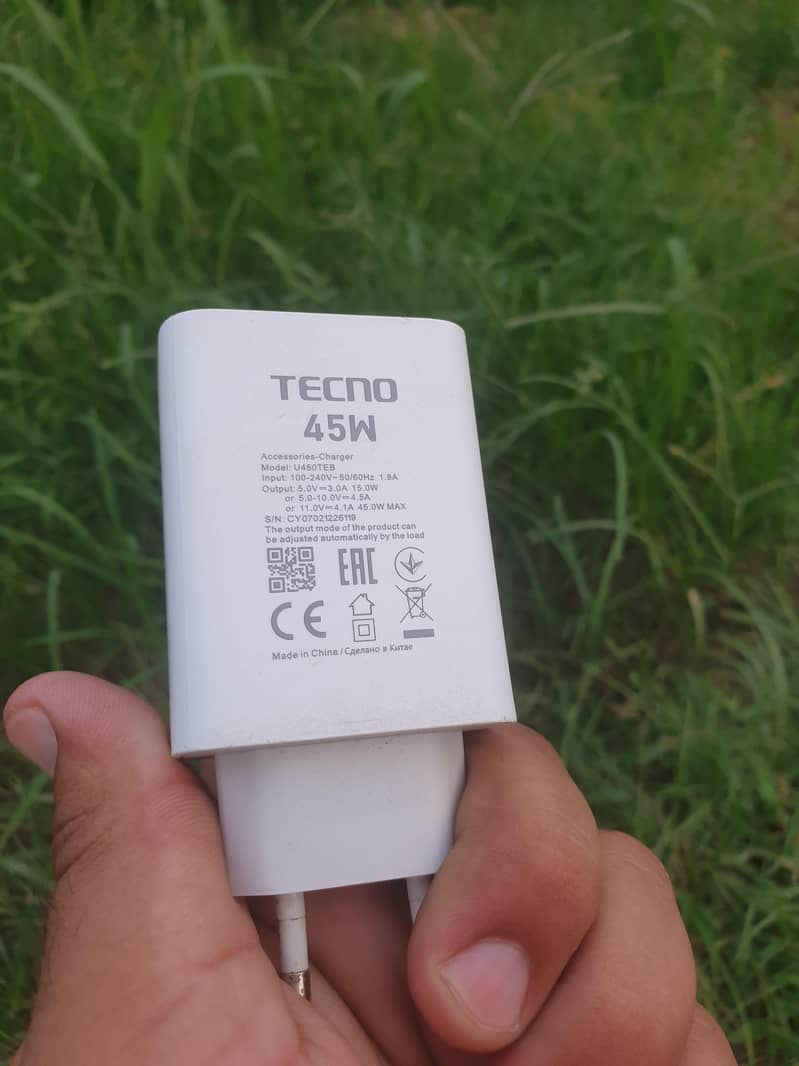 Tecno CAMON 50 pro 12