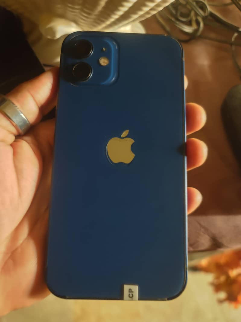 Apple iPhone 12 3