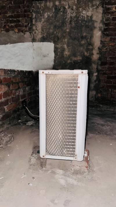 Haier split AC