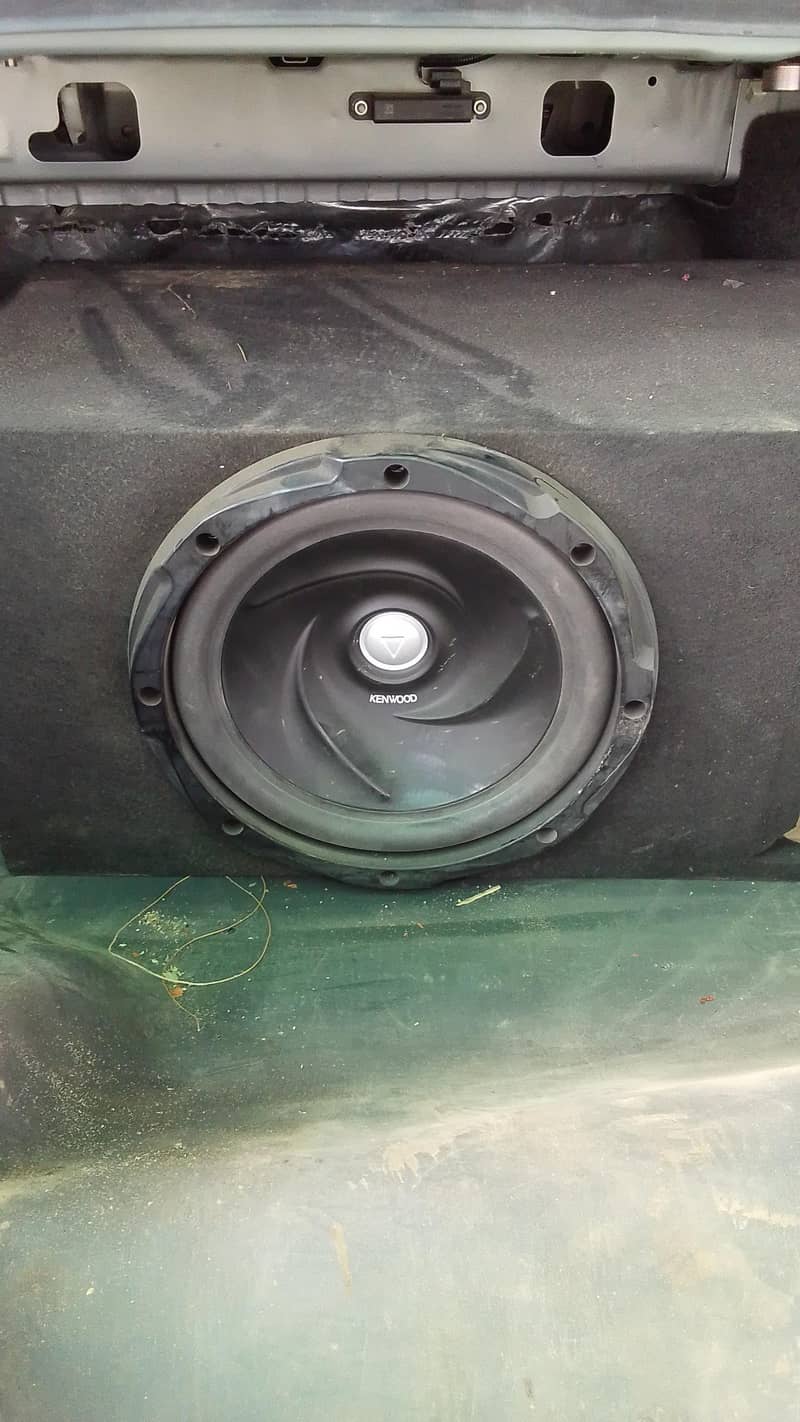 amplifier and speaker 3