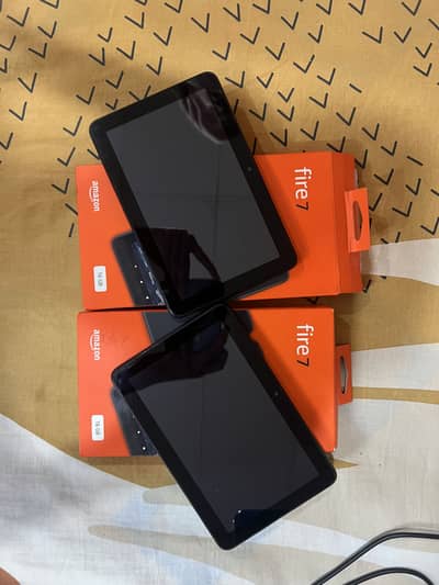 Brand new 2025 Amazon tablet!! In great condition