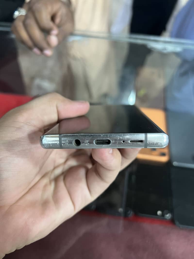 Docomo edge model 4