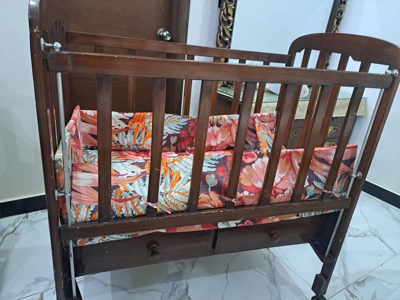 Baby Cot 0