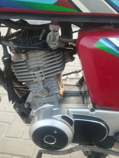 Honda CG 125 2023