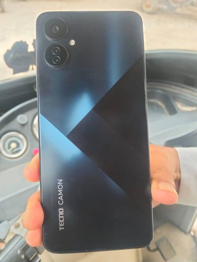 Tecno Camon 19 4