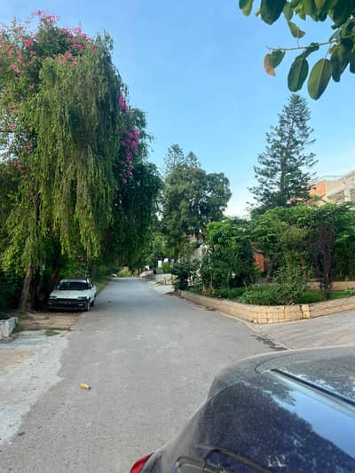 F-7 Residential Plot Sized 622 Square Yards Is Available