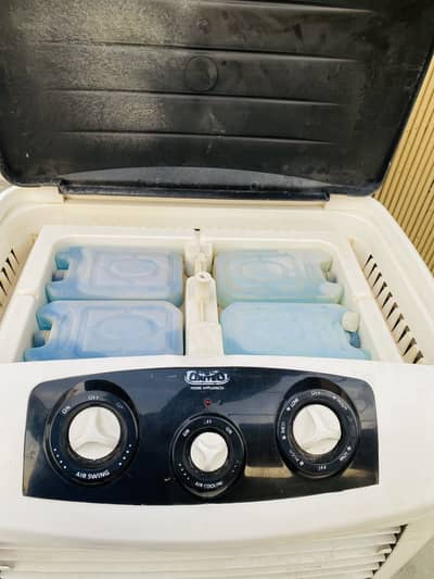 United Room Cooler