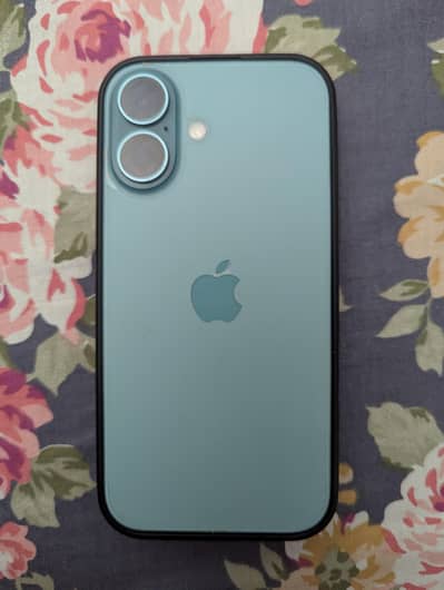 Apple iPhone 16