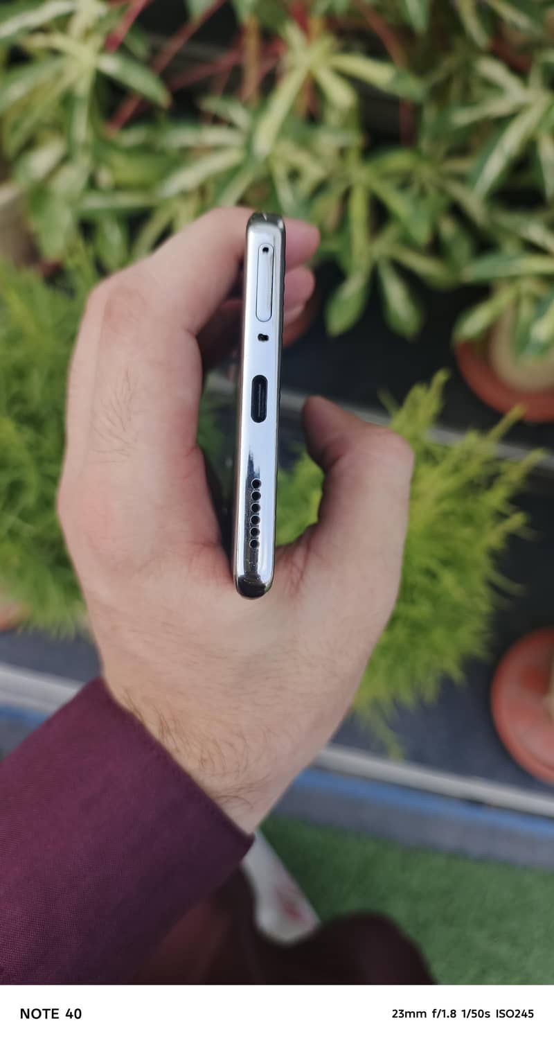 Tecno CAMON 40 Pro 3