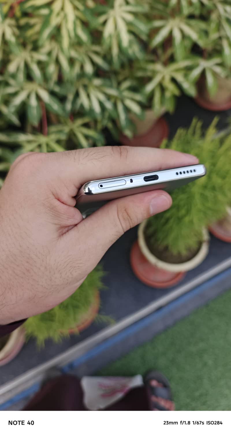 Tecno CAMON 40 Pro 5