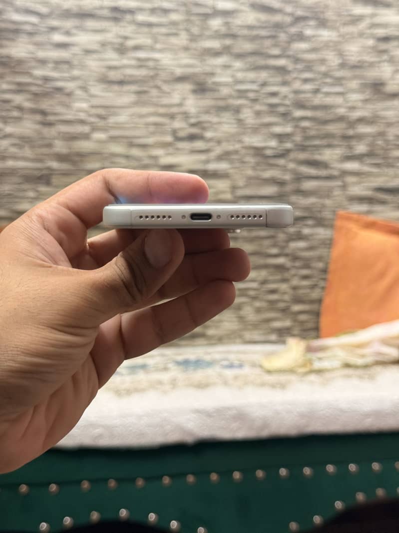 Apple iPhone 17 Pro Max 7