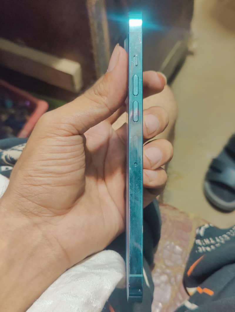 Apple iPhone 13 Pro Max 5