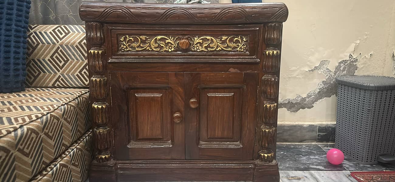 Solid sheesham wood bed set complete 1
