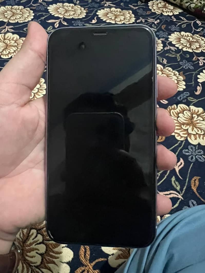 Apple iPhone 11 1