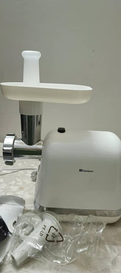 brand new meat mincer machine
