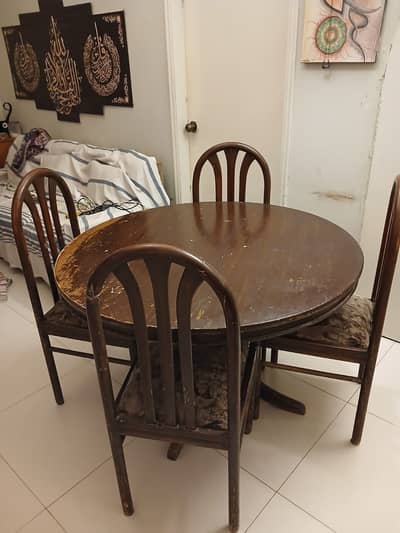Urgent Sale Dining Table with 4 chairs