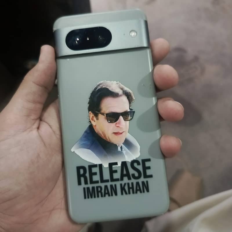 Google Pixel 8 0
