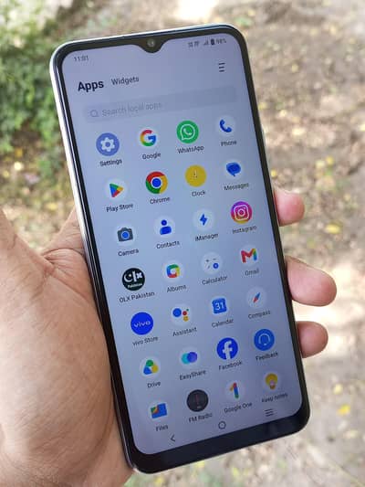 Vivo Y20s 4GB/128GB with box urgent sale 03174698751