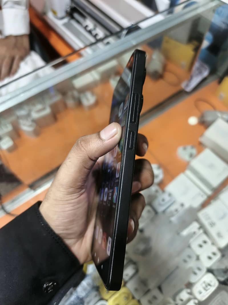Xiaomi Redmi Note 13 2