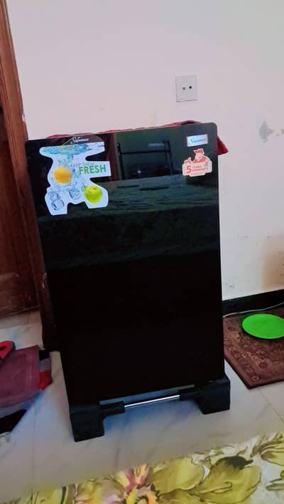 Signature single door fridge