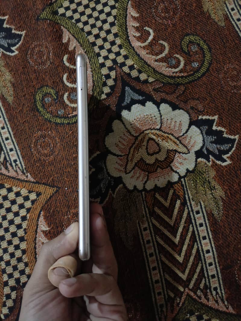 Honor 7C 2