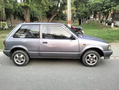 Daihatsu Charade 1987