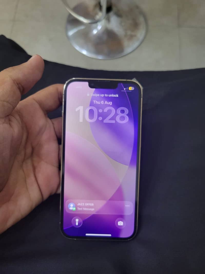 Apple iPhone 13 Pro 3
