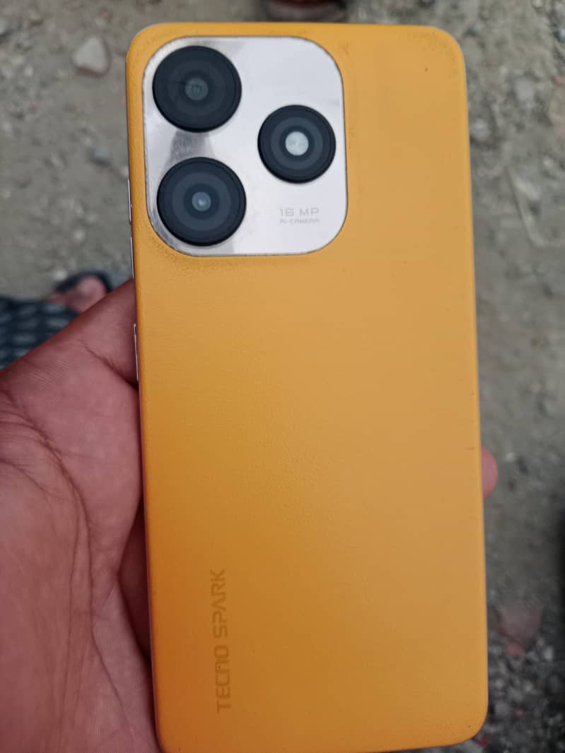 Tecno Spark 10 3