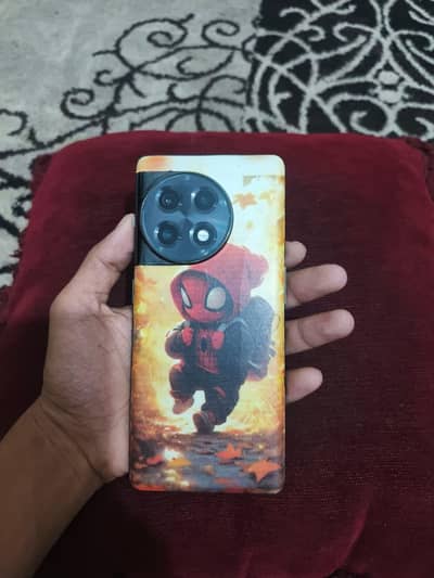One Plus 11R Gaming Phone NoN PTA  Back glass Broken