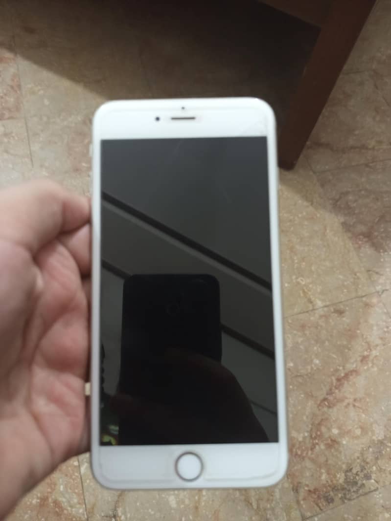 Apple iPhone 6S Plus 1