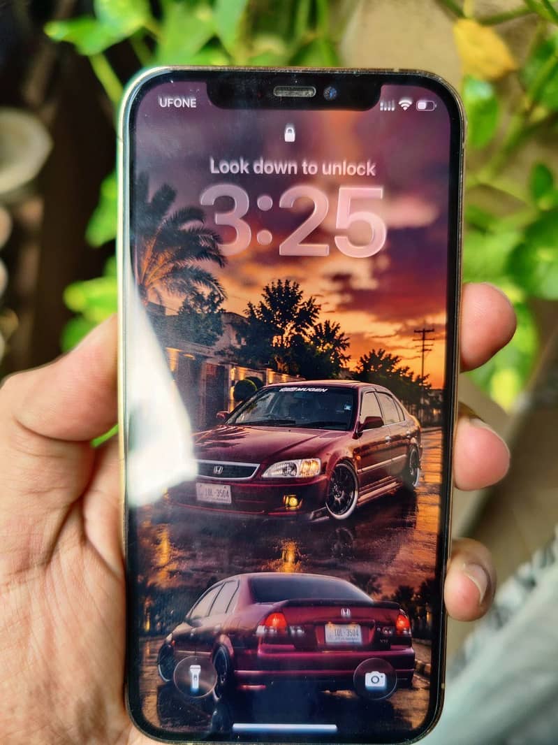 Apple iPhone 12 Pro 2