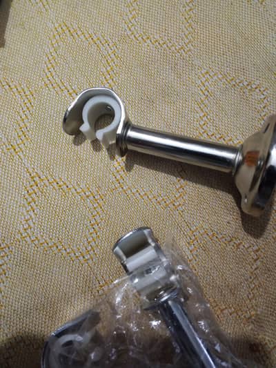 curtain road brackets