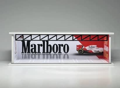 1:64 Scale / Diromas with acrylic & Og adopter