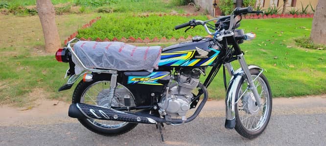 honda cg125 registerd 2026 in lush condition(03-03-411-44-00)
