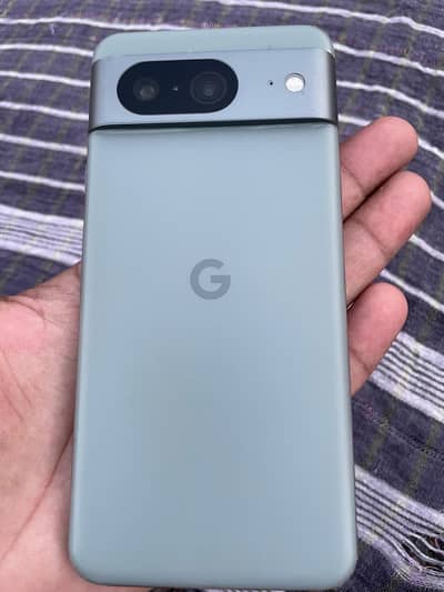 Google Pixel 8