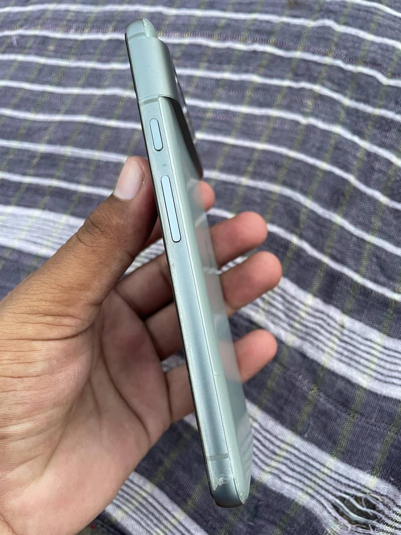 Google Pixel 8 3