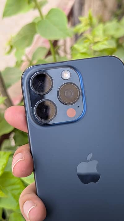 iPhone 15 Pro Max – Blue Titanium