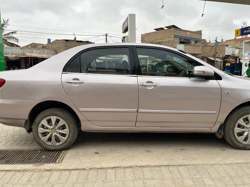 Corolla 2.0D Saloon 2