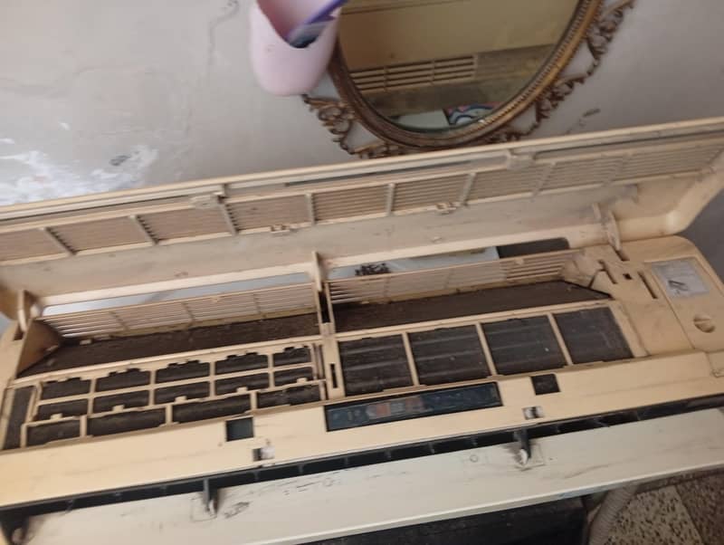 LG split AC 1