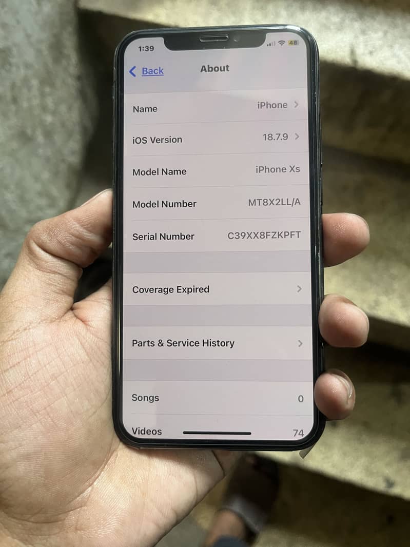 Apple iPhone XS 7