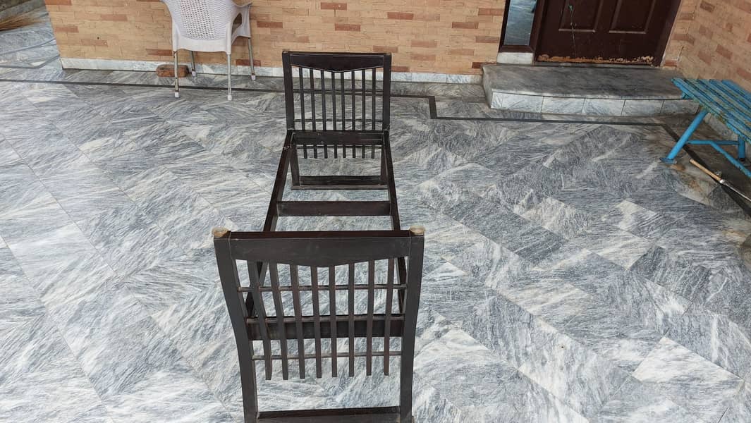 single dining table 2
