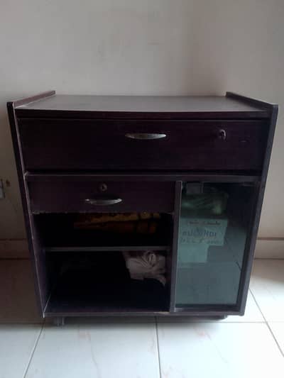Tv trolley