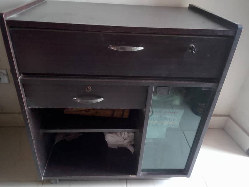 Tv trolley 1