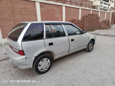 Suzuki Cultus VX 2001