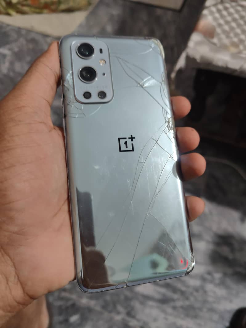 One Plus 9 Pro 1