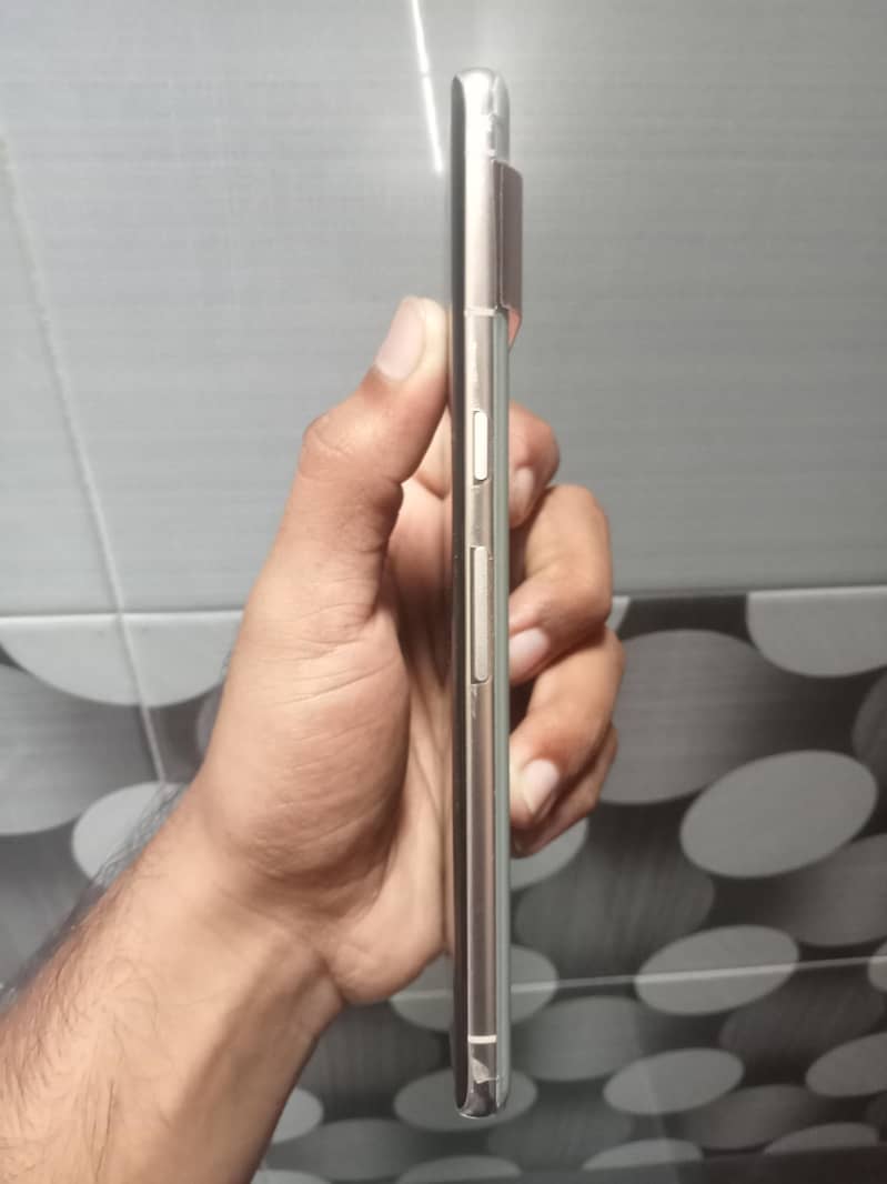 Google Pixel 7 Pro 2