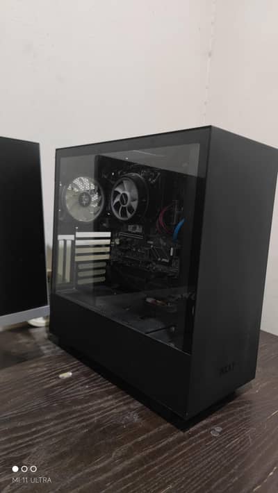 Ryzen 5 5600 - 16 Gb Ram - 512 NvMe - Nzxt 510 case - 850 Watt PSU