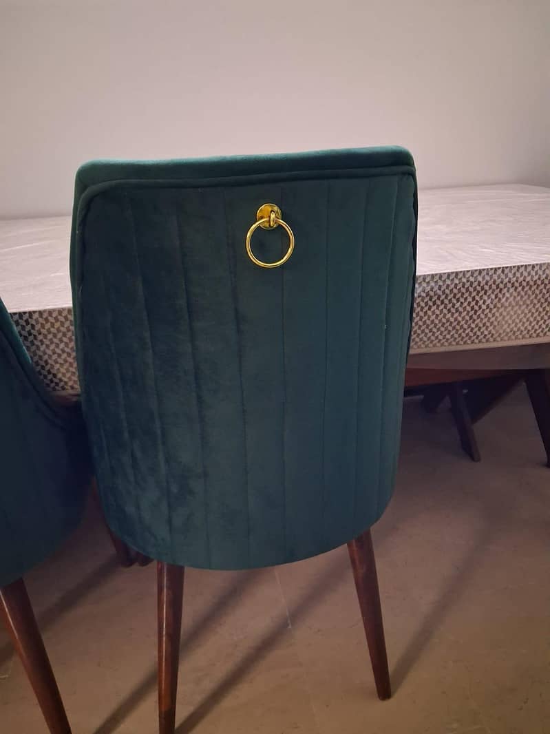 New Dining Table & Chairs 2