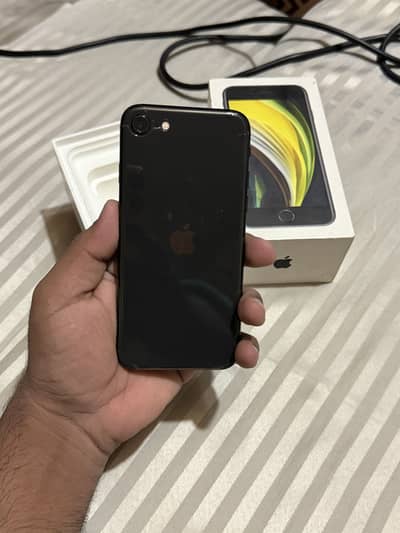 Apple iPhone SE